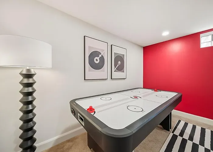 Hot Tub - Mins To Short North - Retro Game Сasa de vacaciones *