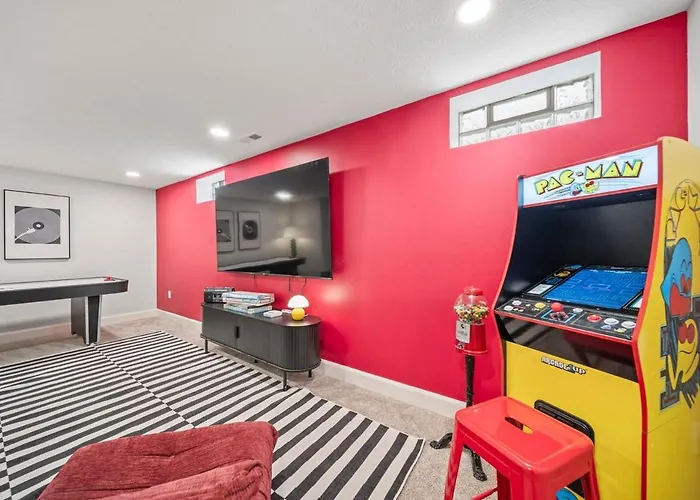 Сasa de vacaciones Hot Tub - Mins To Short North - Retro Game Columbus